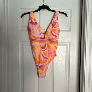 Swimsuit, nwt size 6